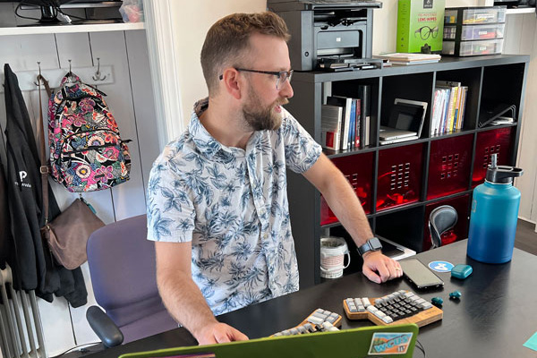 Erik at desk working